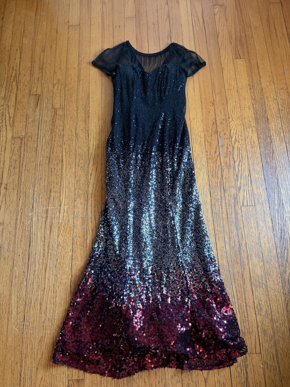 Ignite Evenings Dress Womens 8 Black Red Ombre Sequin Mesh Mermaid Gown Formal